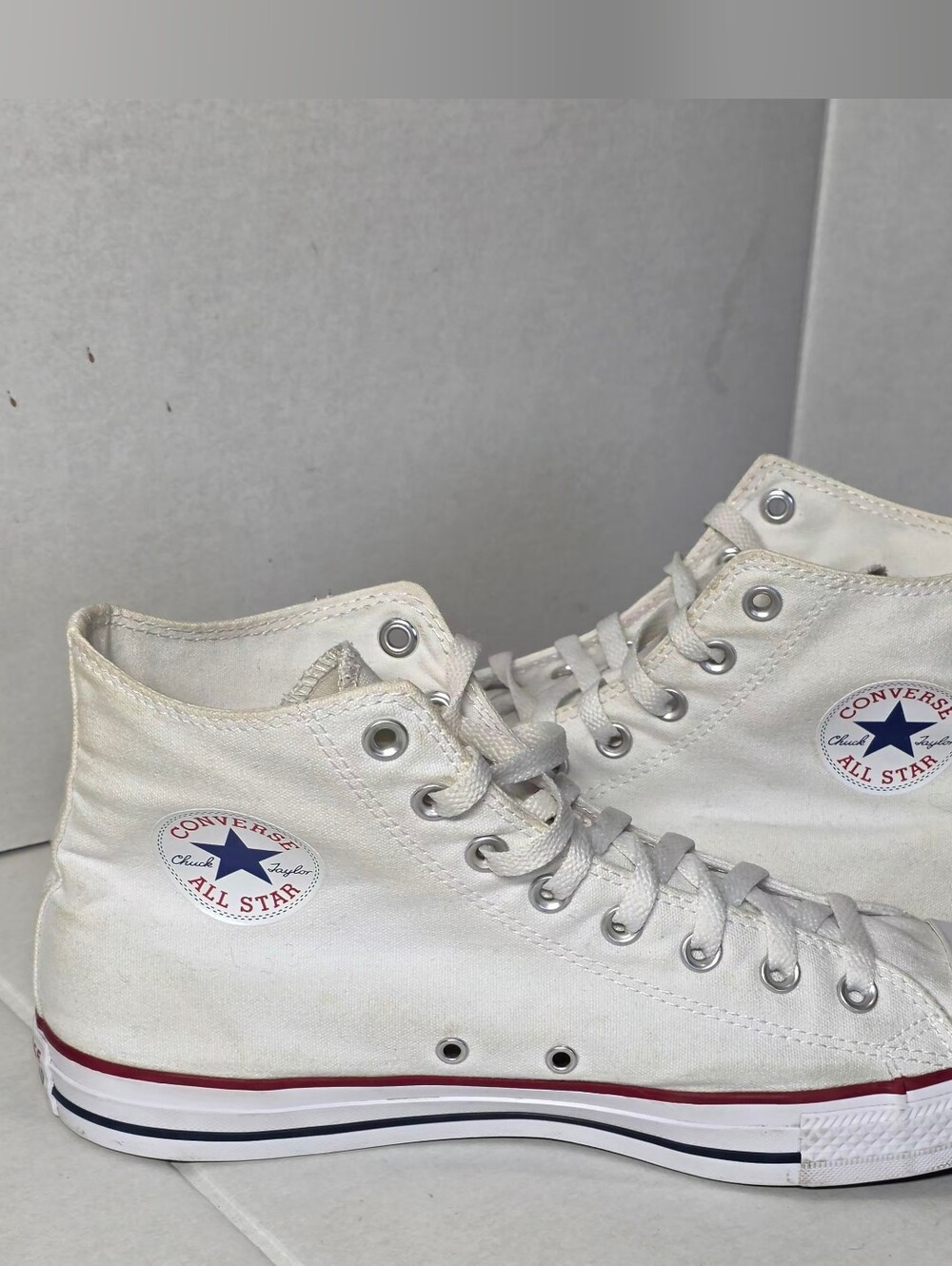 Converse Chuck Taylor All Stars Unisex Mens 10.5 Womans 12.5 Hi Top #M7650
